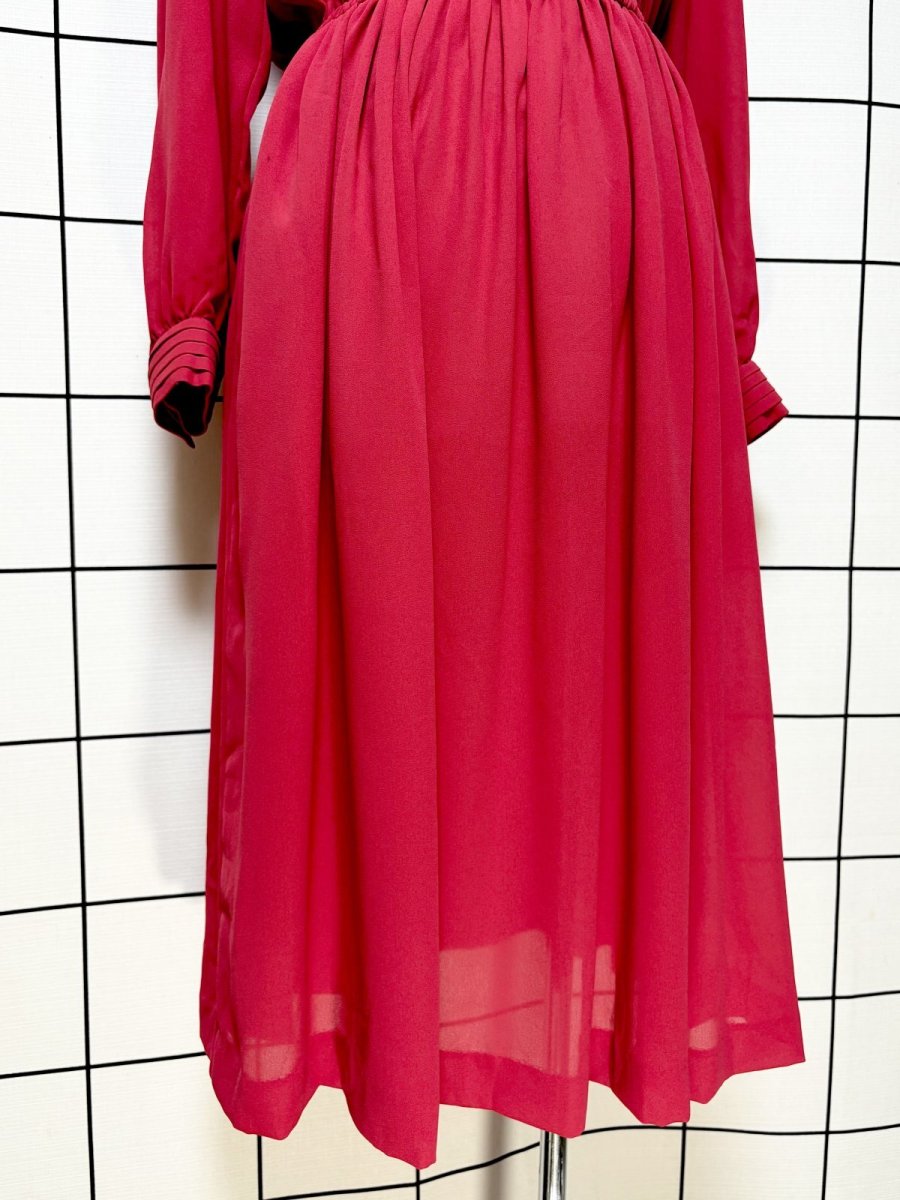 画像8: コサージュ付 フロントタック ウエストゴム レトロ USA古着 ヴィンテージワンピース (8)