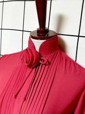 画像4: コサージュ付 フロントタック ウエストゴム レトロ USA古着 ヴィンテージワンピース (4)