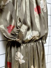 画像7: タートルネック ストライプ 花柄 UNIONMADE ウエストゴム レトロ USA古着 ヴィンテージワンピース  (7)