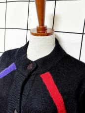 画像4: カラフルライン ブラック レトロ USA古着 ヴィンテージ ロングニットカーディガン (4)