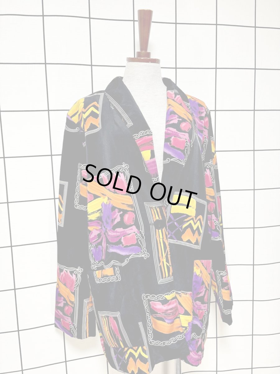 画像3: カラフルアート柄 ブラック シングルボタン レトロ USA古着 ヴィンテージジャケット (3)