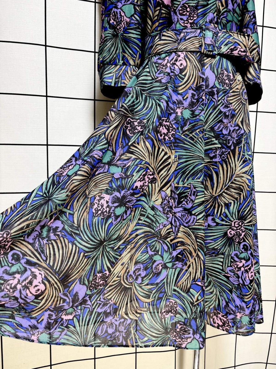 画像9: ベルト付 ボタニカル柄 レトロ USA古着 ヴィンテージワンピース  (9)