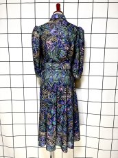 画像2: ベルト付 ボタニカル柄 レトロ USA古着 ヴィンテージワンピース  (2)