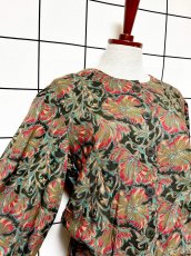 画像6: 花柄 ティアード プリーツ切り替え レトロ 長袖 USA古着 ヴィンテージワンピース  (6)