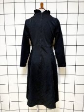 画像2: フリル装飾 UNIONMADE 無地 ブラック レトロ USA古着 ヴィンテージドレス (2)