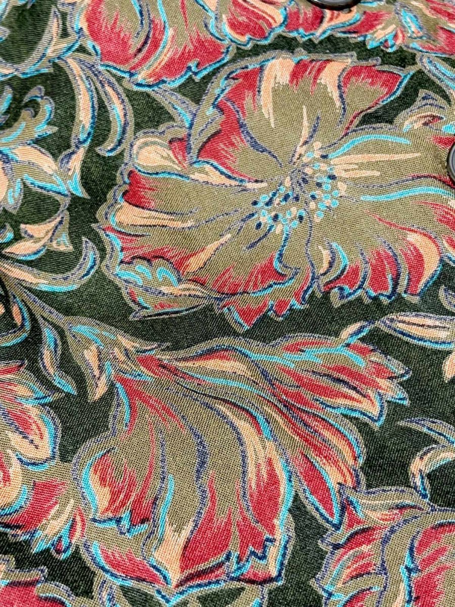 画像12: 花柄 ティアード プリーツ切り替え レトロ 長袖 USA古着 ヴィンテージワンピース  (12)