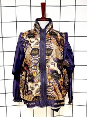 画像1: アート柄 ジップアップ レトロ USA古着 ヴィンテージブルゾンジャケット (1)