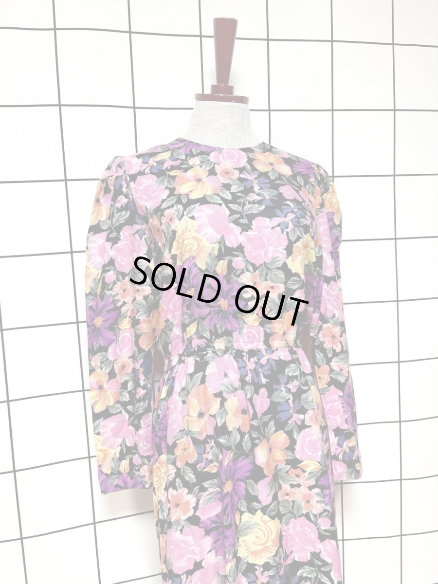 画像3: 花柄 ノーカラー ウエストゴム レトロ USA古着 ヴィンテージワンピース (3)