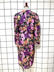 画像2: 花柄 ノーカラー ウエストゴム レトロ USA古着 ヴィンテージワンピース (2)