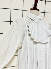 画像6: リボンタイ付  ホワイト クラシカル レトロ USA古着 ヴィンテージブラウス (6)