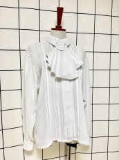 画像3: リボンタイ付  ホワイト クラシカル レトロ USA古着 ヴィンテージブラウス (3)