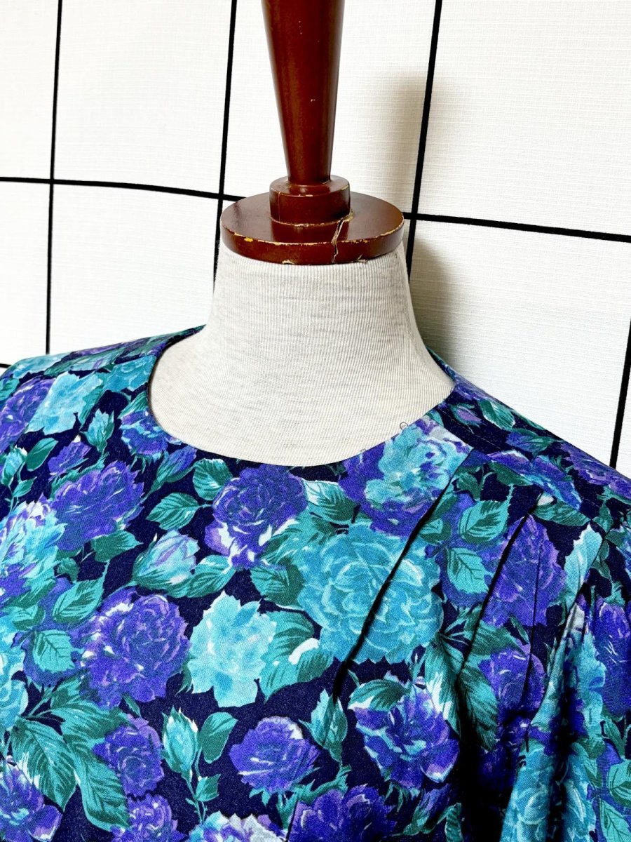 画像4: 花柄 スエードライン レトロ USA古着 ヴィンテージワンピース (4)