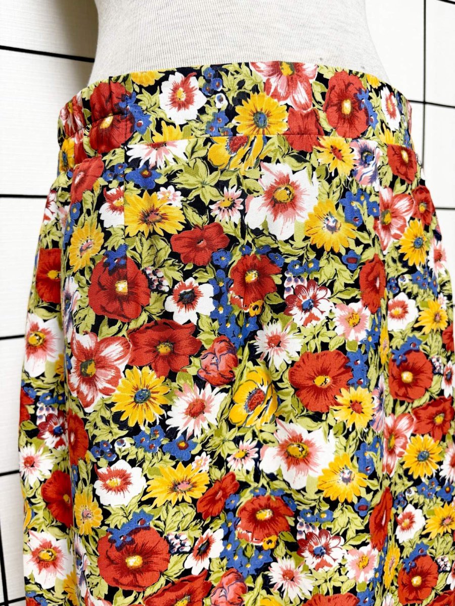 画像2: 総花柄 ウエストゴム レトロ ヨーロッパ古着 ヴィンテージスカート (2)