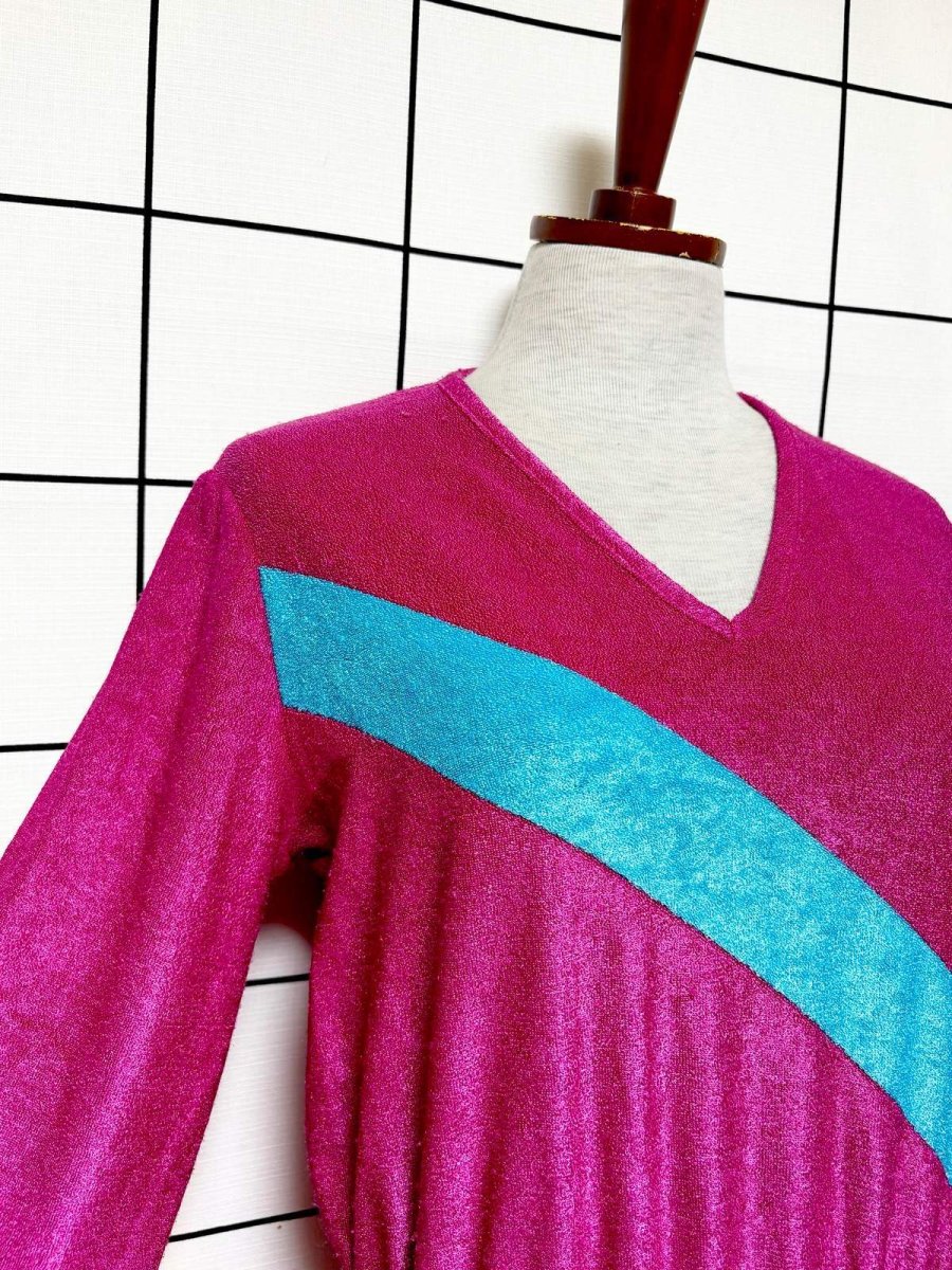 画像6: 斜めストライプライン Vネック ウエストゴム レトロ USA古着 ヴィンテージワンピース (6)