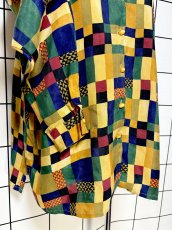 画像7: チェック柄 オーバーサイズコーデにも キュプラ レトロ ヨーロッパ古着 長袖 シャツ ヴィンテージブラウス (7)