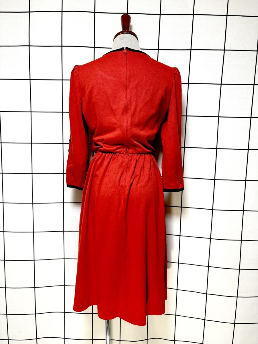 画像2: バイカラー レッド ブラック 袖ボタン TALON ウエストゴム レトロ USA古着 ヴィンテージワンピース (2)