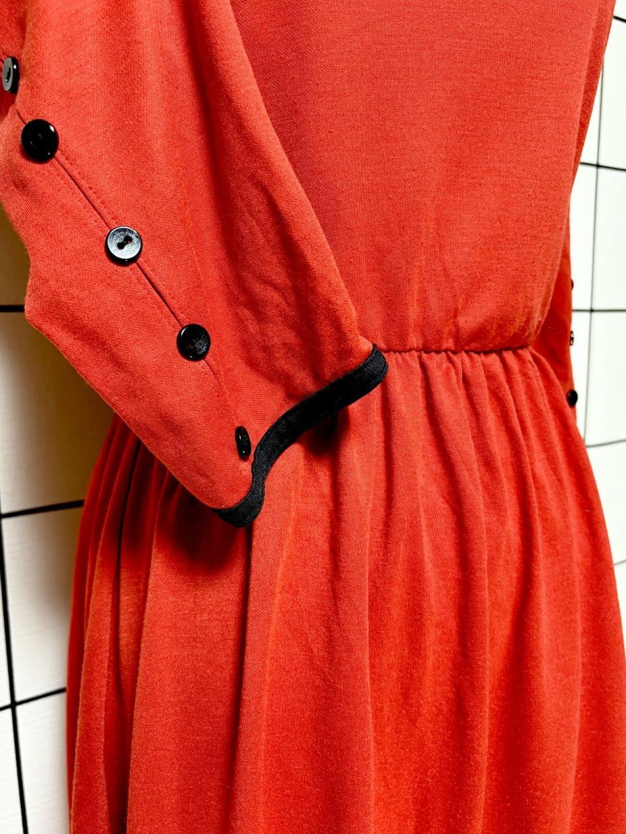 画像7: バイカラー レッド ブラック 袖ボタン TALON ウエストゴム レトロ USA古着 ヴィンテージワンピース (7)