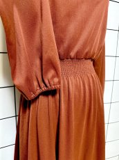 画像7: 首元フリルリボン UNIONMADE 無地 ウエストゴム レトロ USA古着 ヴィンテージワンピース (7)