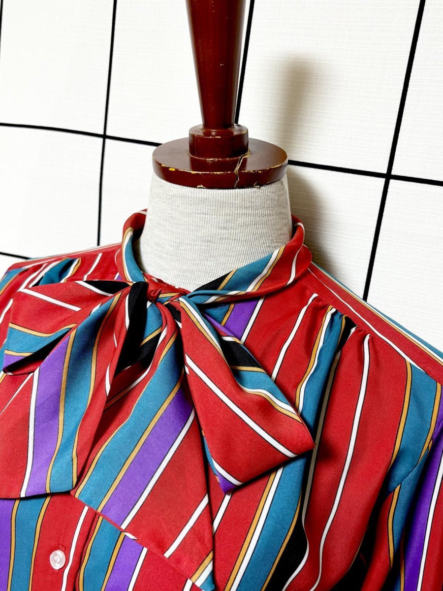 画像4: リボンタイ付 ストライプ レトロ USA古着 シャツ ヴィンテージブラウス (4)