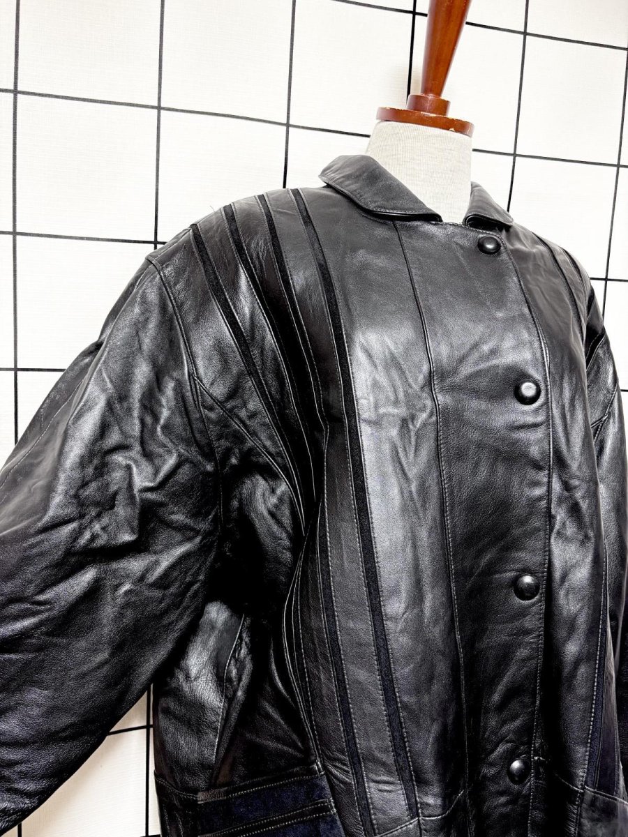 画像6: 本革レザー ブラック ストライプライン 裏地が個性的 フロントホック レトロ 古着 ヴィンテージコート (6)