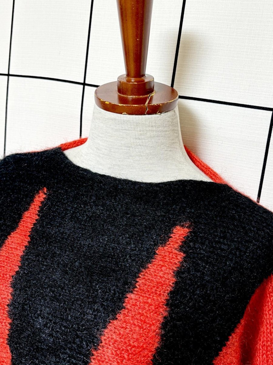 画像4: バイカラー ジグザグ模様 レッド ブラック レッド USA古着 プルオーバー ヴィンテージニットセーター (4)