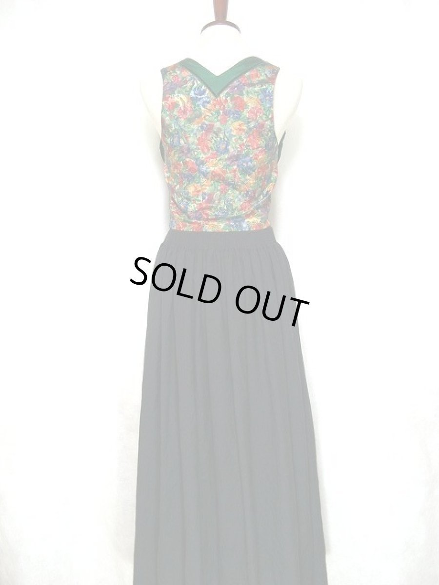 画像4: とってもめずらしいデザイン リボン付き花柄切替し クラシカル ディアンドル チロルワンピース ドイツ民族衣装 舞台 演奏会 フォークダンス オクトーバーフェスト 【1027】 (4)