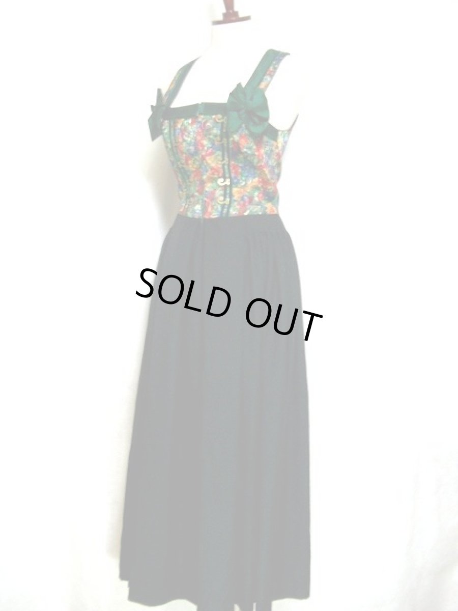 画像2: とってもめずらしいデザイン リボン付き花柄切替し クラシカル ディアンドル チロルワンピース ドイツ民族衣装 舞台 演奏会 フォークダンス オクトーバーフェスト 【1027】 (2)