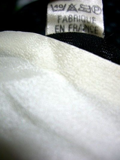 画像1: フランス製　リボンタイがPOINT!!上品なレトロクラシカルワンピース　白×黒
