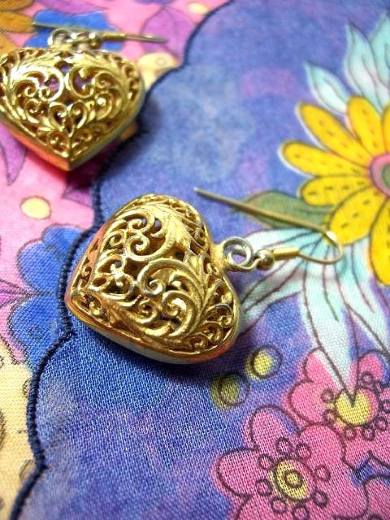 画像2: ☆ アンティーク vintageピアス 1 ☆