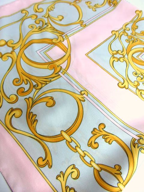 新商品 vintagワンピース /スカーフ UP