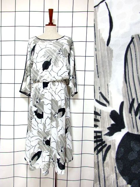 新商品 デンマーク製ヴィンテージワンピース・ドット柄ヴィンテージブラウスなど　UP