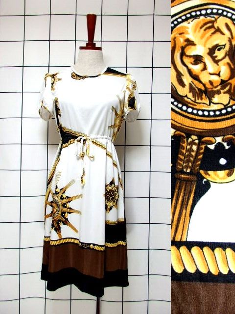 新商品 この夏にぴったり!!スカーフ柄・幾何学調プリント・花柄70'sヴィンテージワンピース UP