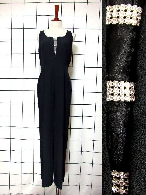 新商品 ビジュー装飾オールインワン・ショート丈ホワイトブラウス・ネービートップス UP