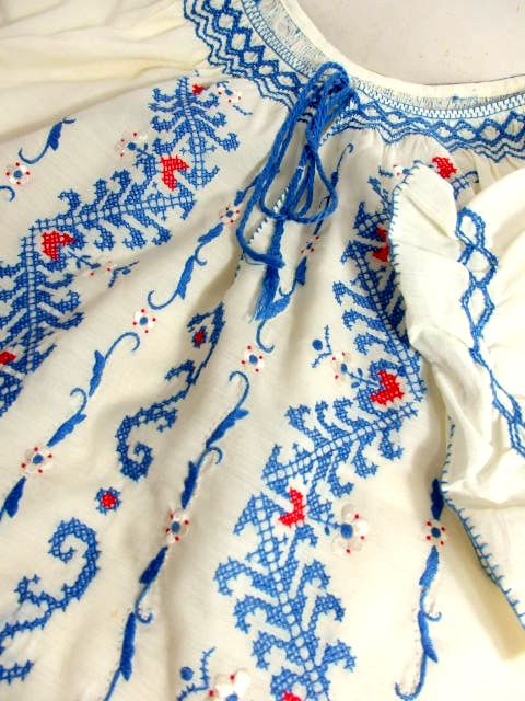 クロスステッチ刺繍 ホワイト 首元リボン 半袖 フォークロア レトロ 