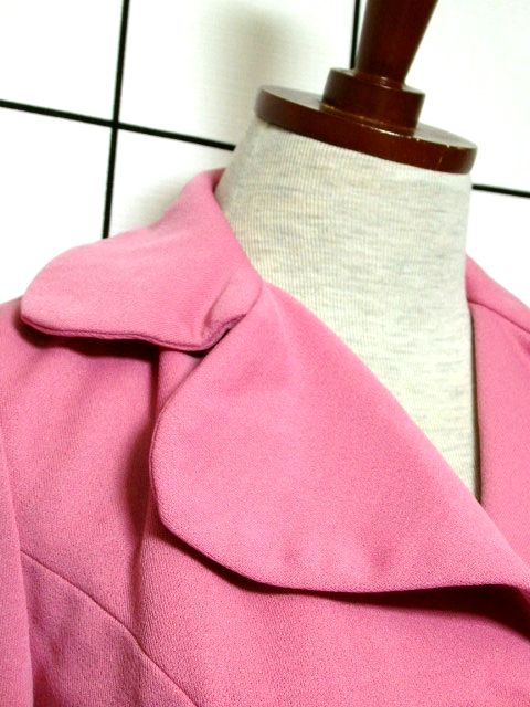ペプラムデザイン 大きな襟 ピンク レトロ ヨーロッパ古着 長袖 ヴィンテージジャケット